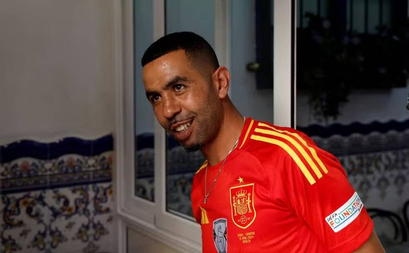 Pai de Lamine Yamal é esfaqueado na Espanha, diz imprensa espanhola