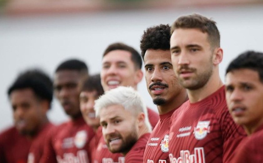 Red Bull Bragantino vence desesperado Goiás, ajuda o Santos e mantém caça ao líder Botafogo