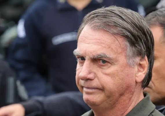 Bolsonaro recebe alta após crise de saúde, mas é diagnosticado com câncer de pele