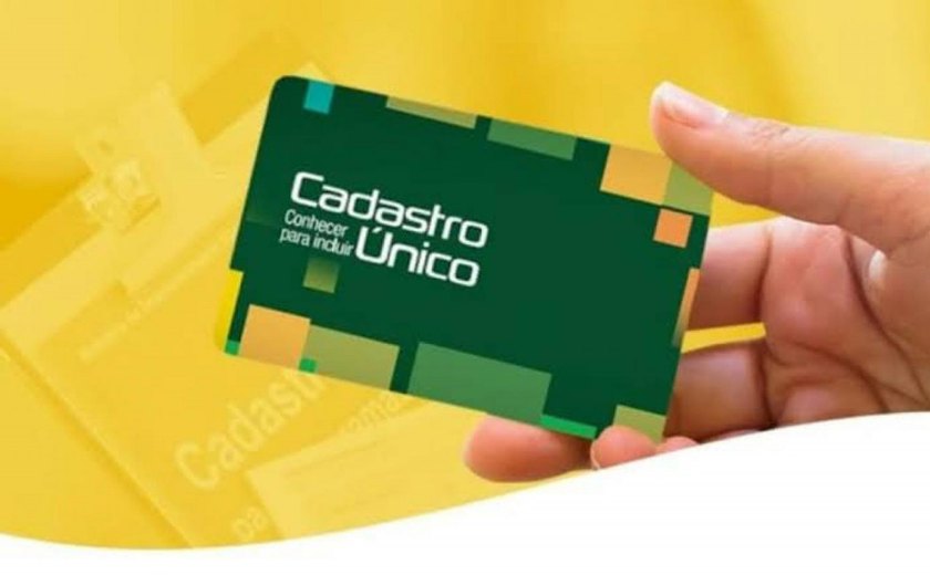 Para ampliar o Auxílio, governo dá mais prazo à atualização de Cadastro Único