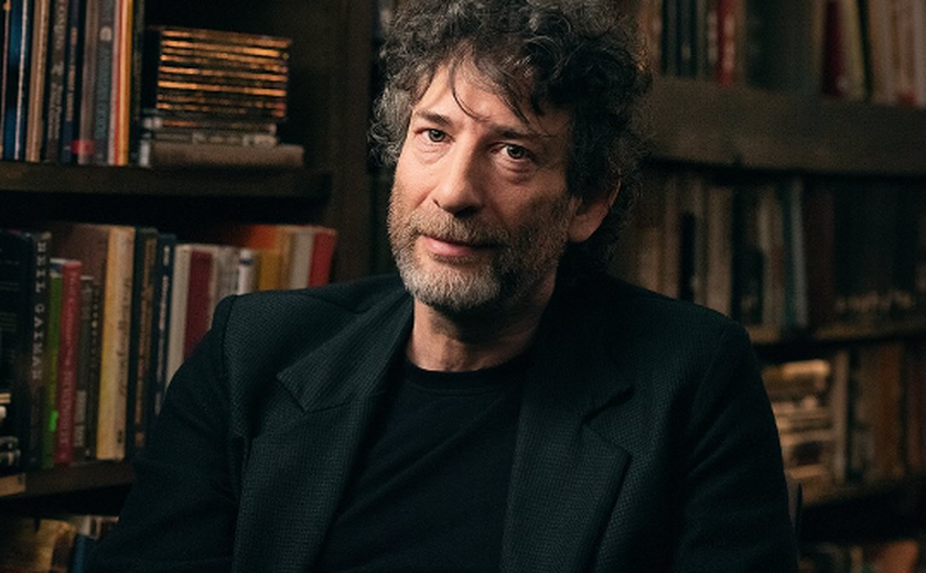 Revista detalha acusações de abuso sexual contra Neil Gaiman, autor de 'Sandman'