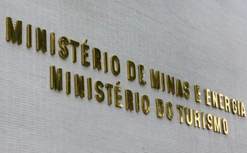 Portaria do MME estabelece diretrizes para leilão de reserva de capacidade