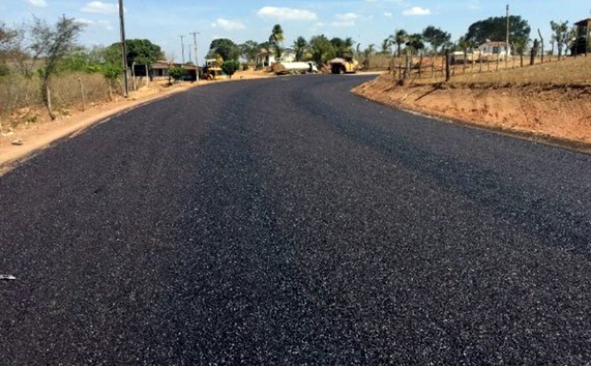 Obra da rodovia que liga Olho D’Água Grande à BR-101 está 50% concluída