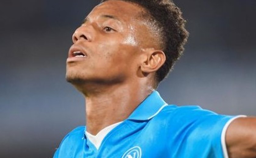 Napoli vence o Como com gol de David Neres e abre vantagem na ponta do Campeonato Italiano