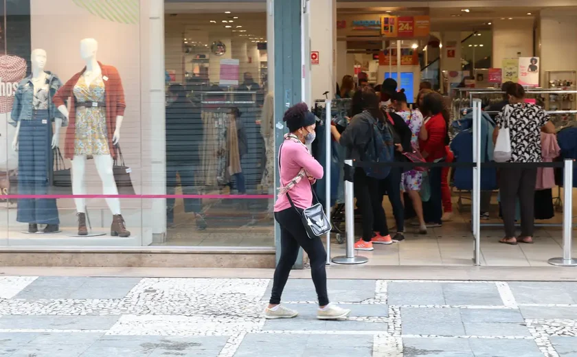 Pesquisa mostra que 8 em cada 10 brasileiros pretendem comprar presente para Dia das Mães