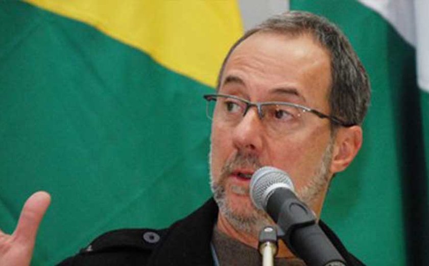 Multa grave para quem estacionar em vagas preferenciais, a partir de janeiro