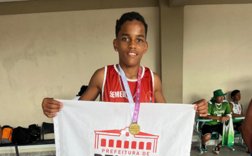 Atletas de escolas da Prefeitura de Penedo conquistam medalhas no JEAL 2025