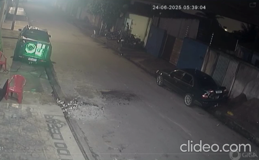 Imagens de câmera de segurança mostram comerciante envolvido em confusão horas antes de ser assassinado