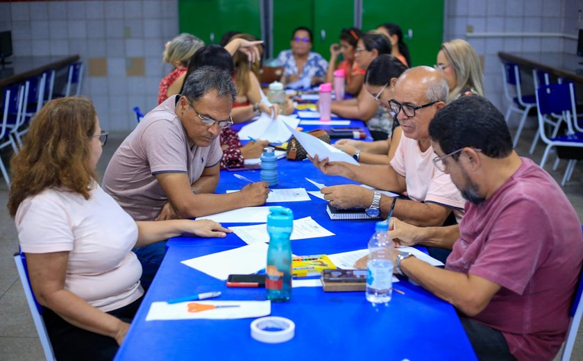 A dez dias do começo das aulas, rede estadual dá início à Semana Pedagógica