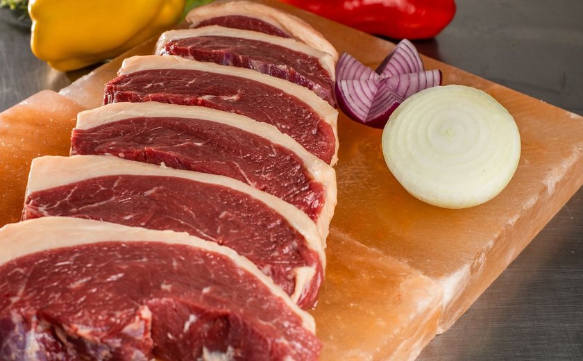 Carnaval: preço da picanha caiu, mas a cerveja subiu