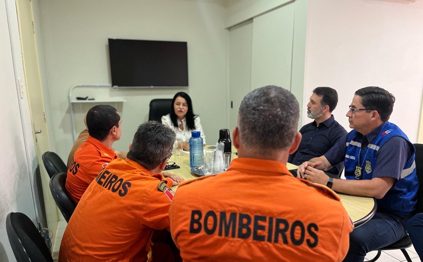 Polícia Científica e Corpo de Bombeiros unem experiências para aprimorar serviços