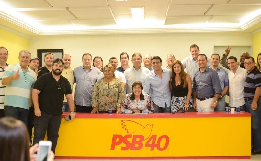 União de partidos agrupa forças para uma Alagoas melhor, afirma Célia Rocha
