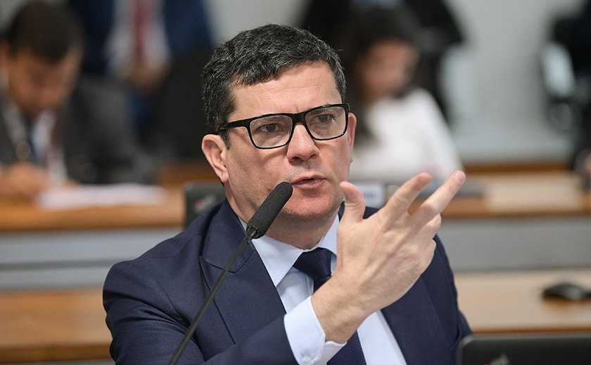 Uso de banco de dados civis em perícia criminal vai à CCJ