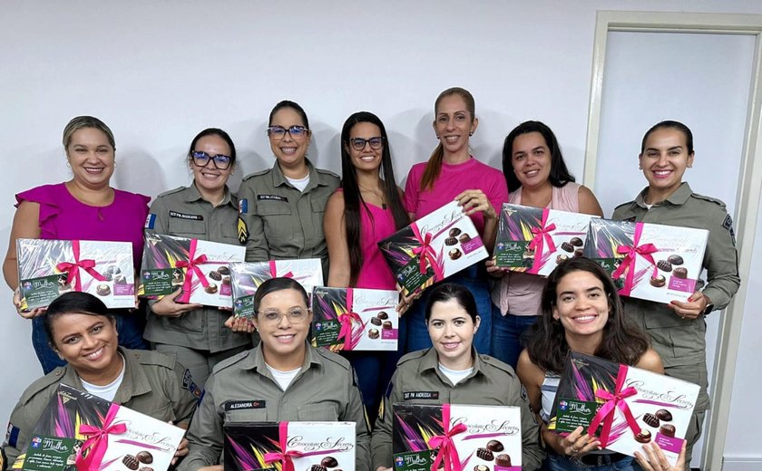 CPRM homenageia policiais femininas em comemoração ao Dia da Mulher