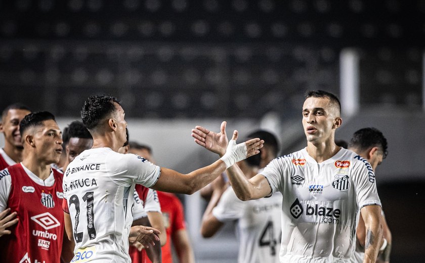Santos goleia Guarani para seguir 100% na Série B do Brasileiro