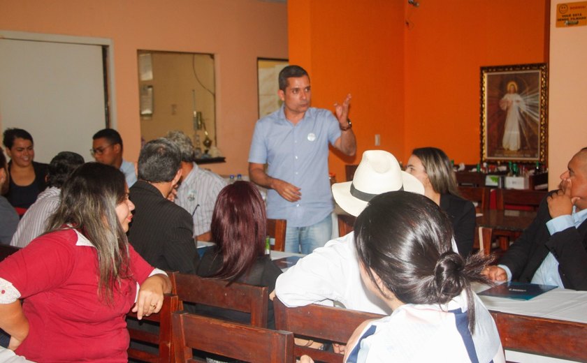 Fernando Falcão cumpre agenda de campanha em Penedo, São Miguel dos Campos e Maceió