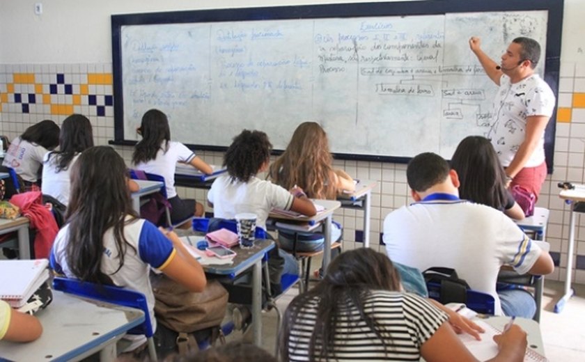Escolas estaduais de Maceió registram bom índice de aprovação no Enem e vestibulares