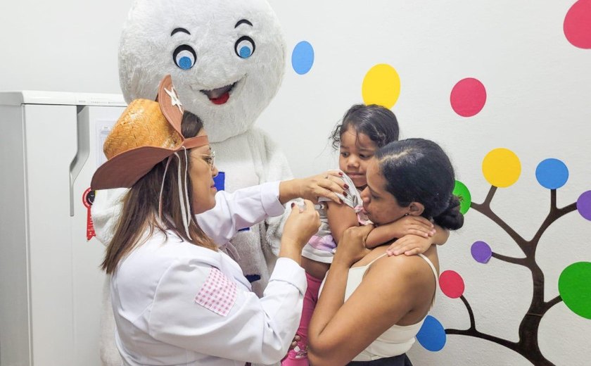 Maceió encerra campanha de vacinação contra a poliomielite nesta sexta-feira (14)