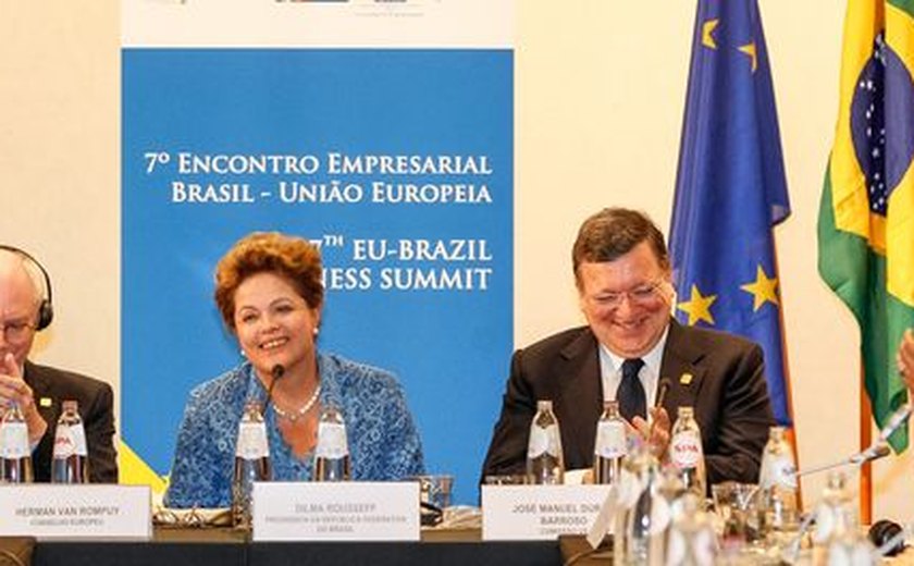 Dilma: governo está comprometido com solidez fiscal e superação da burocracia