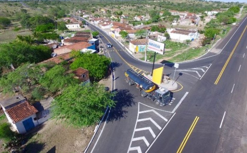 Pró-Estrada potencializa recuperação de mais de 250 quilômetros de estradas e vias em AL