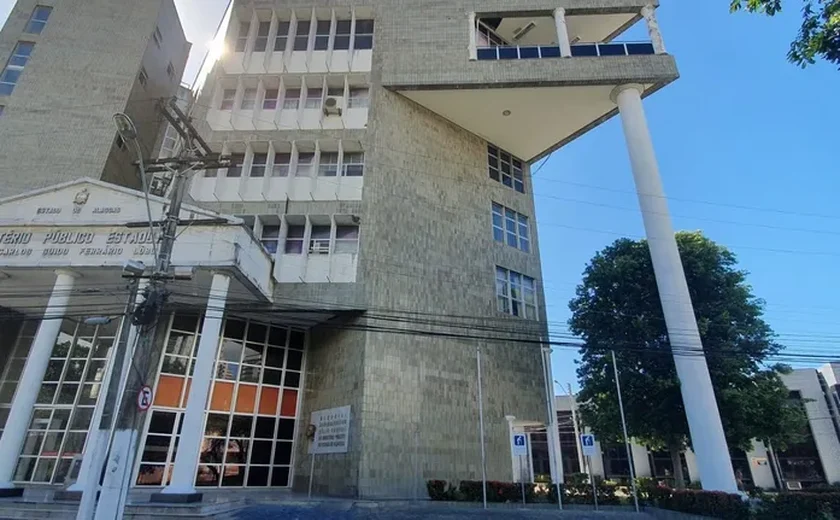 Condomínio em Jacarecica é denunciado ao MPAL por adulteração em certidões