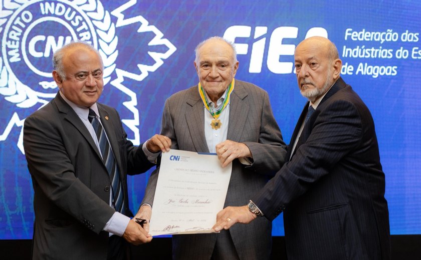 CNI e Fiea homenageiam José Carlos Maranhão com a Medalha do Mérito Industrial