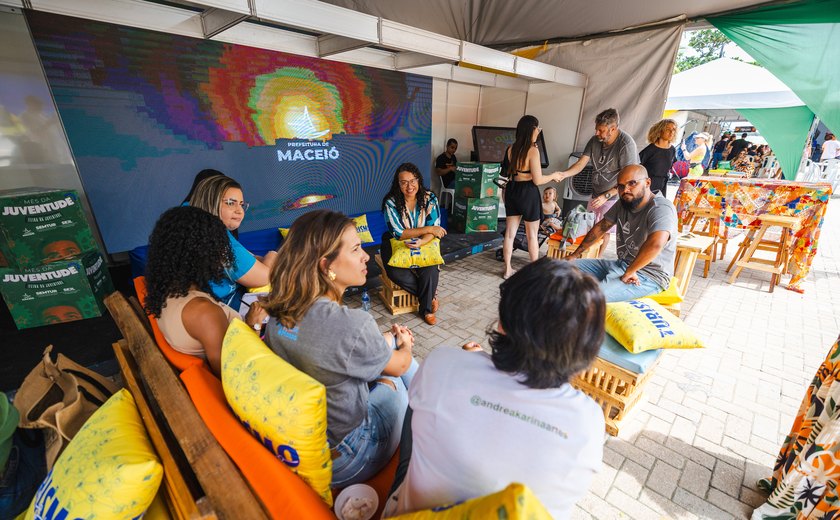 Feira da Juventude promove rodas de conversa sobre como empreender no setor turístico