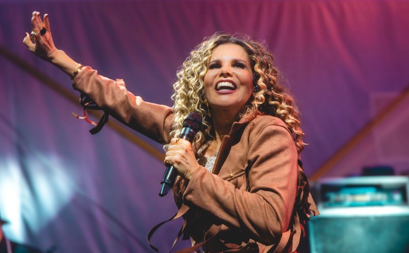 São João: Márcia Freire lança single e leva projeto 'Maria Bonita' para as praças do Pelourinho