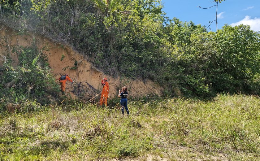 Polícia Civil realiza novas buscas por adolescente de 15 anos desaparecida em Maceió