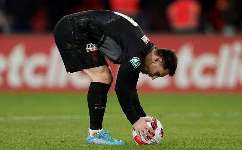 Com Messi, mas ainda sem Neymar, PSG é eliminado pelo Nice na Copa da França