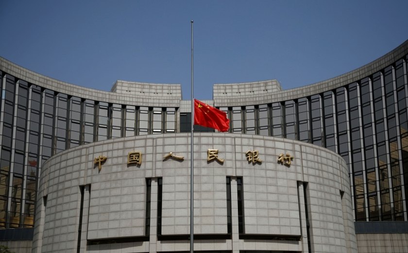 PBoC não tem pressa para cortar juros e deve reduzir taxas em 10 pb apenas no 3º tri, diz ANZ