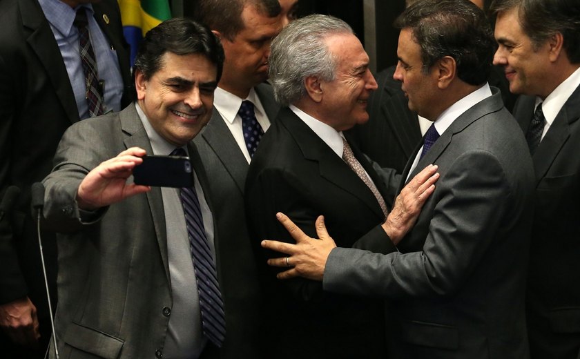 Apenas a saída de Temer e eleições diretas podem salvar a democracia brasileira