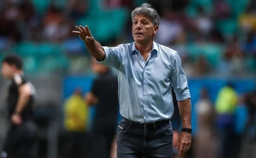 Renato Gaúcho se irrita com críticas após derrota do Grêmio: 'Põe o Guardiola aqui'