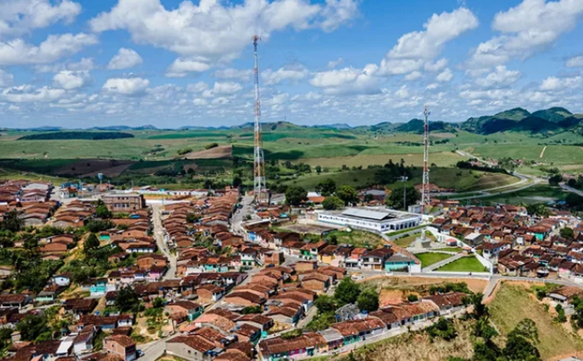 TCU condena ex-prefeito de Novo Lino e município a devolver R$ 21 milhões por uso irregular de recursos do Fundef