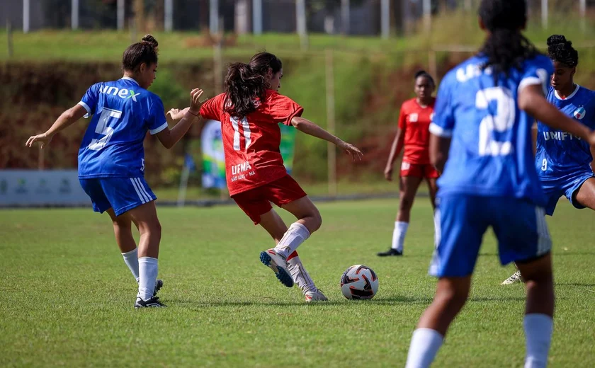 JUBs futebol começa com destaque para a disputa feminina