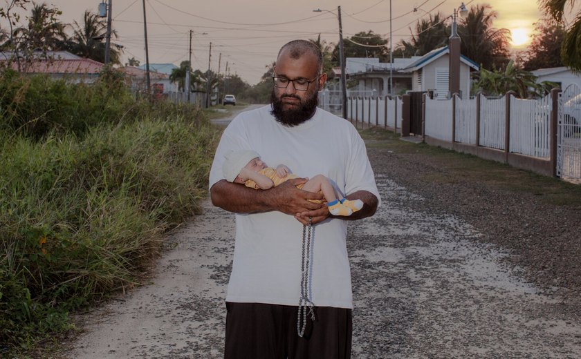 Um ano após ser libertado, ex-prisioneiro de Guantánamo, antigo mensageiro da al-Qaeda, vive nova vida em Belize