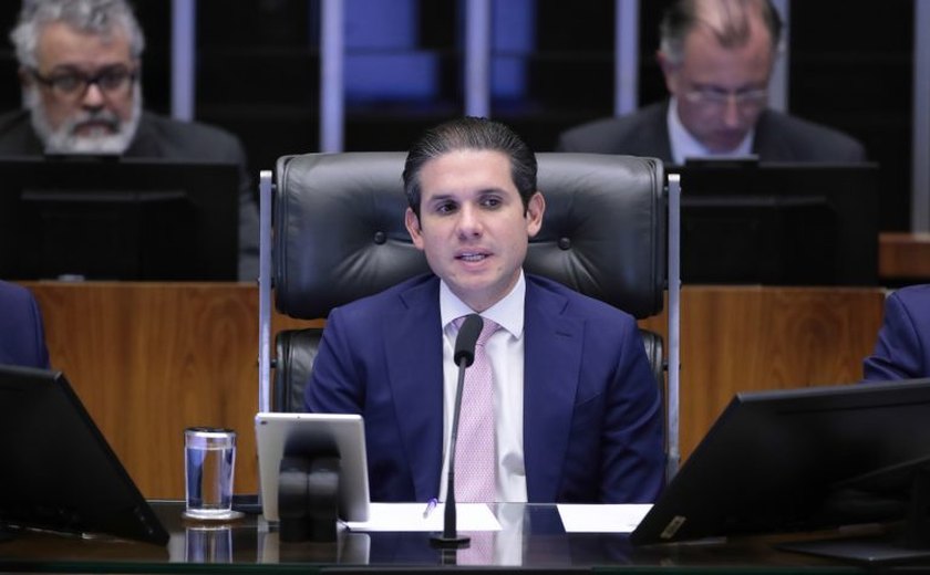 Motta elogia aprovação de projeto que aumenta penas para receptação de celulares