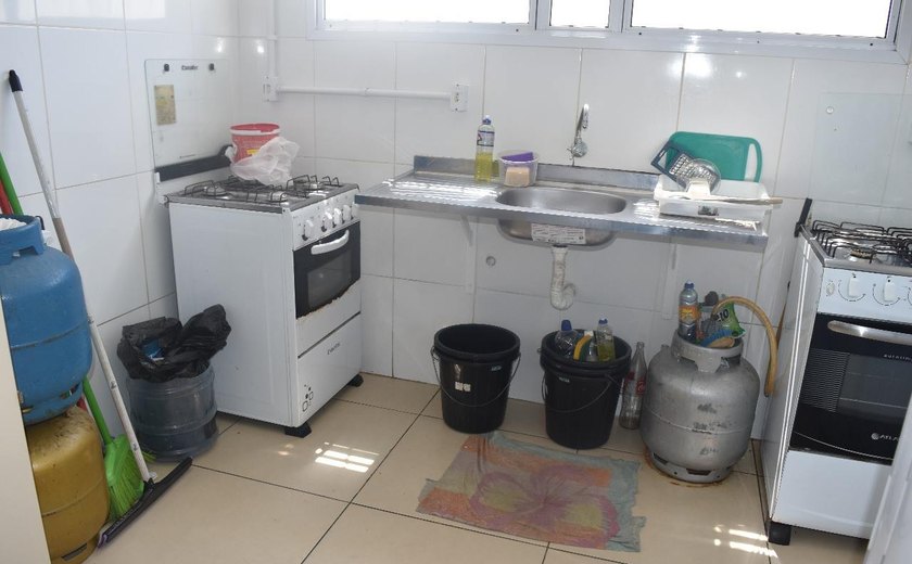 Presos do CISP de Murici continuam sem alimentação e sem gás de cozinha