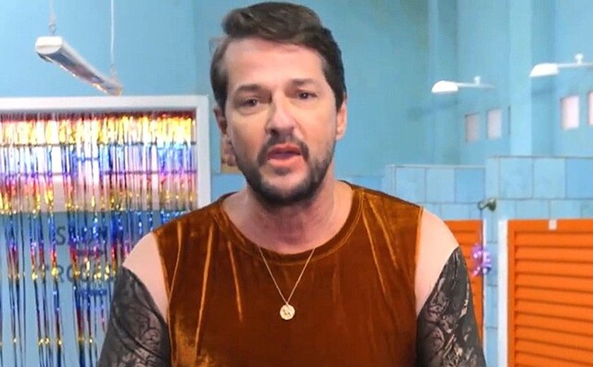 Antes de chocar Marcelo Serrado com ‘detalhe’ íntimo, Caio Blat fez nu frontal e provocou web com foto; relembre