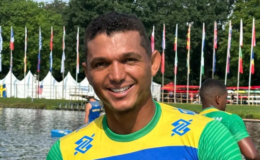 Isaquias Queiroz vence bateria e vai à final na canoagem; polo aquático feminino está na semi