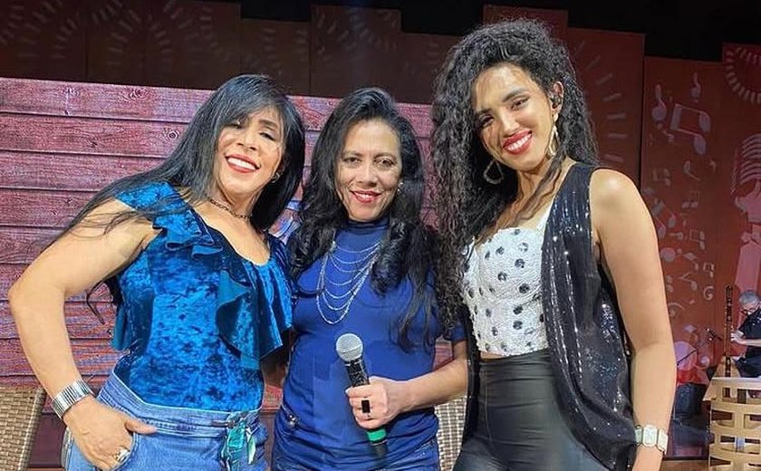 Irmãs Freitas cantam seus sucessos no “Terra da Padroeira”