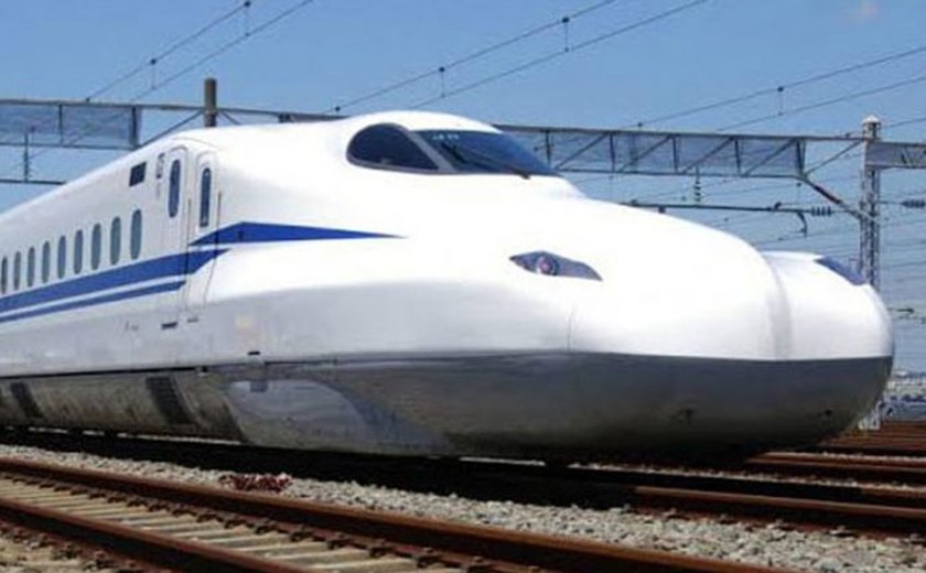 Conheça o 1º trem bala do mundo que viaja sobre a água a 300 km/h