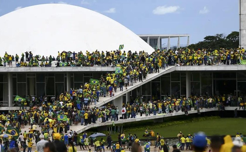 STF condenou 643 denunciados por participação no 8 de janeiro