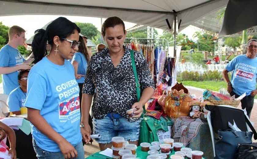 Programa Produzir Juntos divulgou artesanato e culinária em Arapiraca