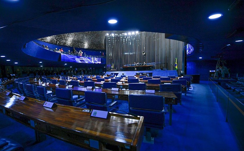Parlamentares avaliam adiar por 90 dias a reoneração da folha de pagamento