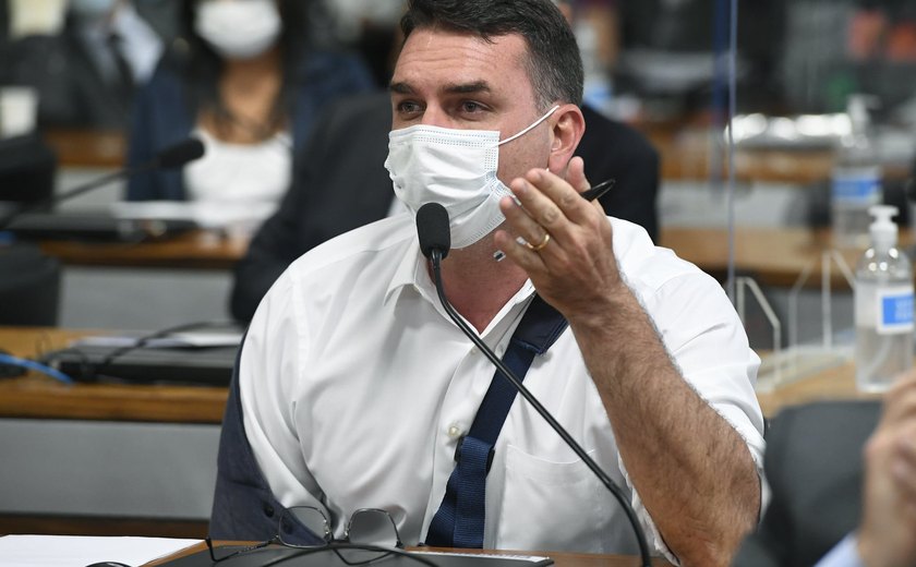 Bate-boca entre tropa de choque do governo e oposição tumultua depoimento na CPI