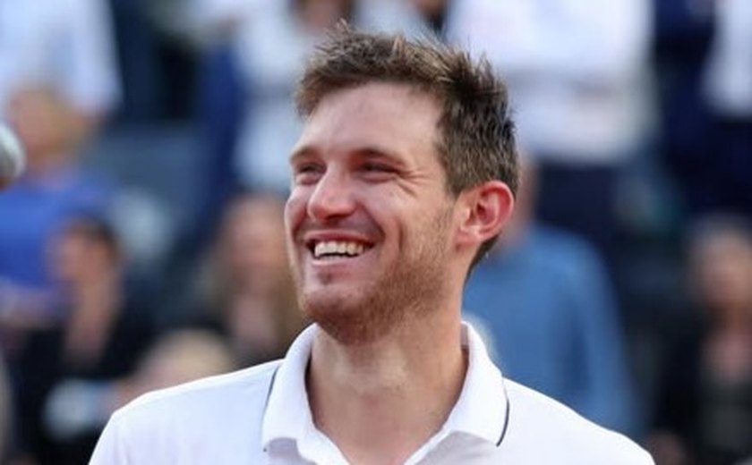Quem é Nicolás Jarry? 'Gigante' já foi suspenso por doping e ameaça João Fonseca em Wimbledon