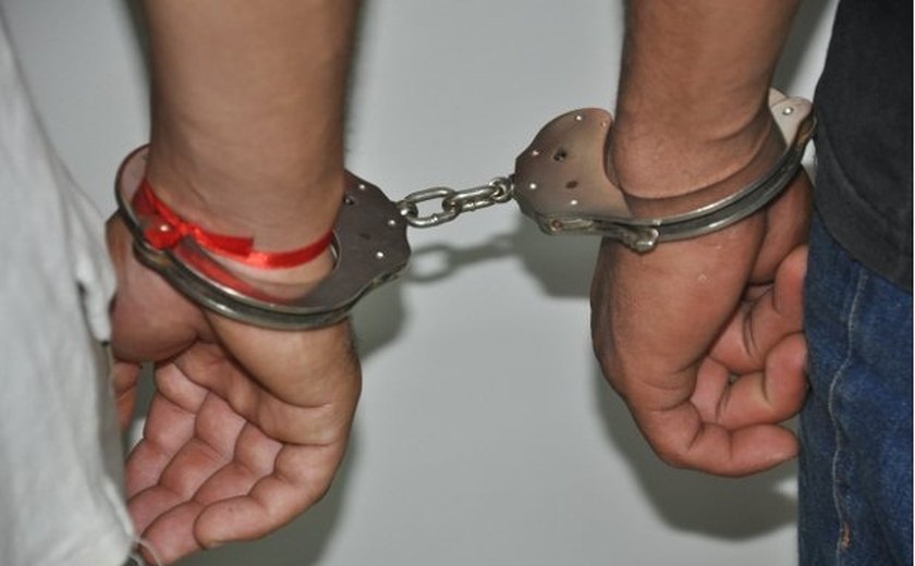 PC prende dois acusados de roubos na região do Agreste alagoano