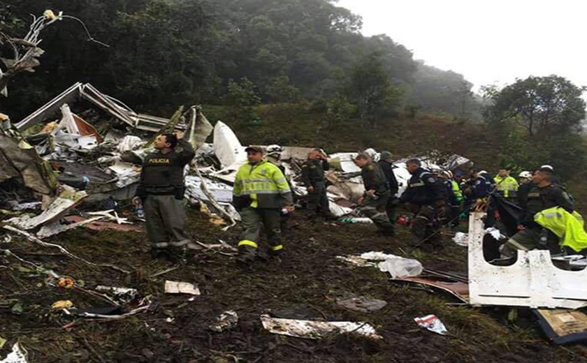 Polícia confirma 76 mortos em avião da Chapecoense