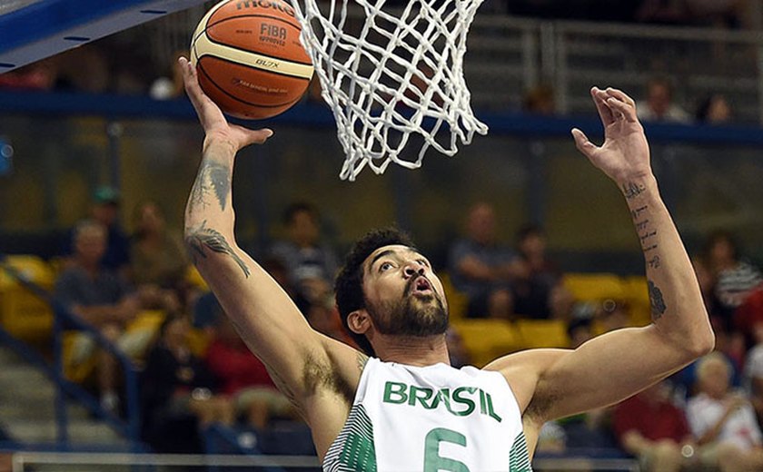 Brasil vence dominicanos e se classifica para final do basquete masculino no Pan